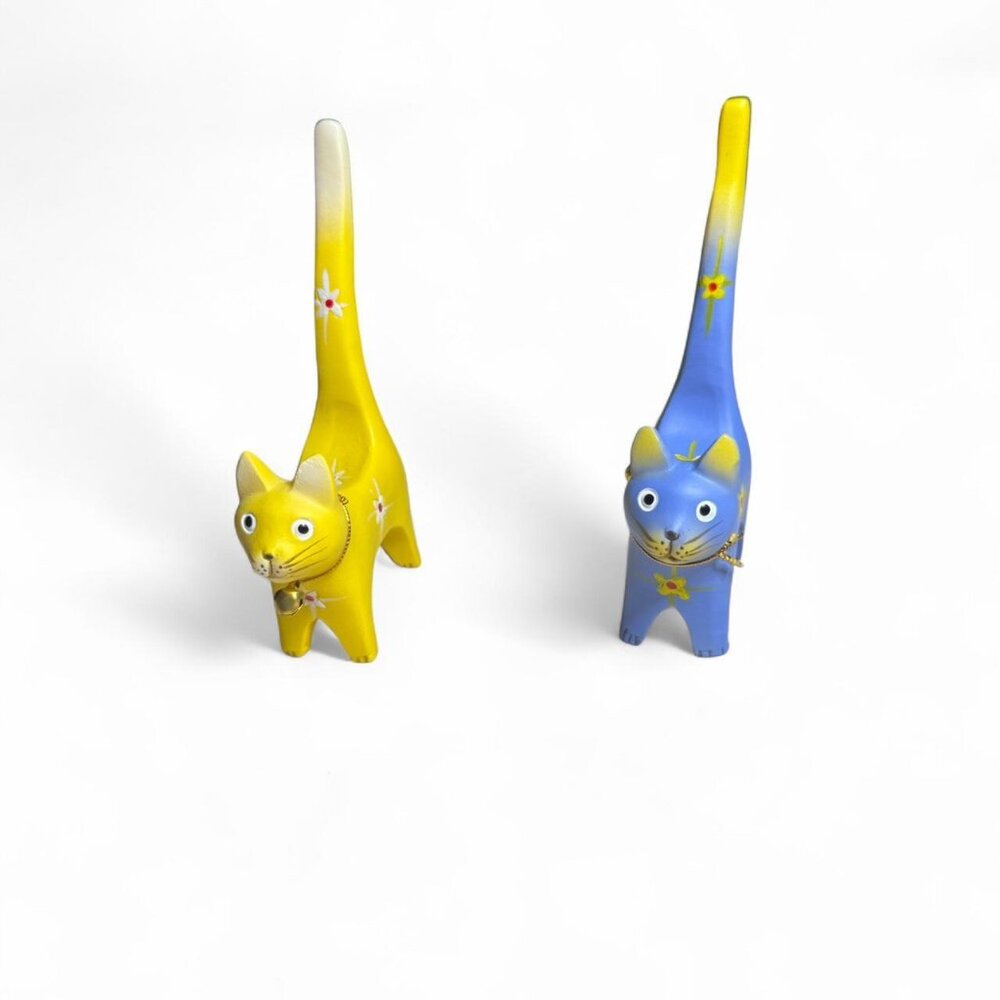 2 VTG Wooden Cat Ring Holders